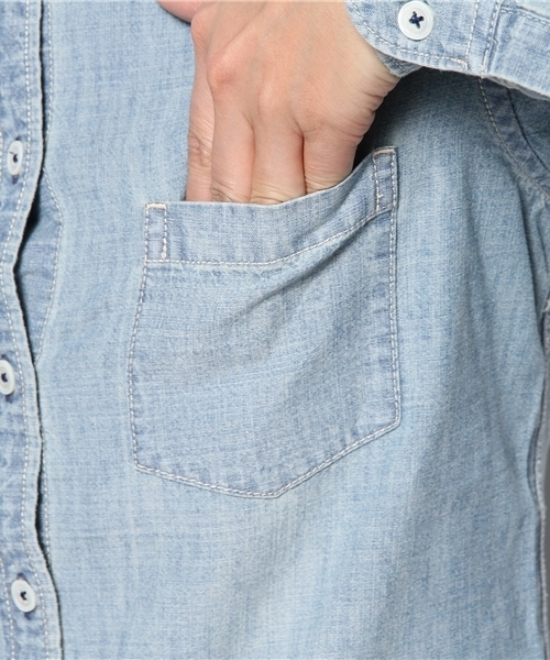 PLST（プラステ）の「ダンガリースリムシャツ（シャツ/ブラウス・レディース・インディゴブルー/スカイブルー・2/0）」の8枚目の写真