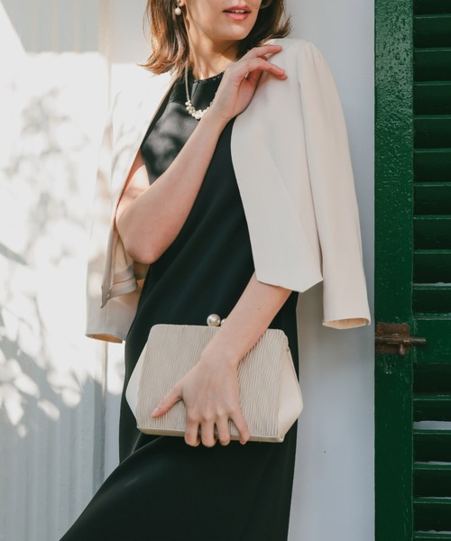 Dorry Doll（ドリードール）の「ノーカラー美ラインジャケット（ノーカラージャケット・レディース・ブラック/ベージュ/グレイッシュベージュ/モカ/アイボリー・38/40）」の8枚目の写真