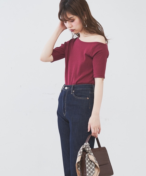 natural couture（ナチュラルクチュール）の「オフショルワイドリブT（Tシャツ/カットソー・レディース・アイボリー/ブラック/サックスブルー/ボルドー・FREE）」の16枚目の写真