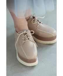 【美品】cawaii ホワイト/シルバー スニーカー カワイイ CAWAII スポッと履ける煌めく刺繍糸のメッシュ
