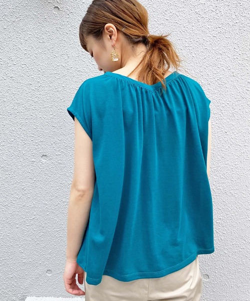 PICCIN(ピッチン)の「フレンチスリーブブラウス(シャツ/ブラウス・レディース・グリーン/グレイッシュベージュ/オフホワイト・M)」の14枚目の写真
