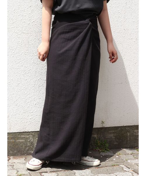 Ungrid(アングリッド)の「シルクネップウエストデザインスカート(スカート・レディース・ブラック/アイボリー・FREE)」の1枚目の写真