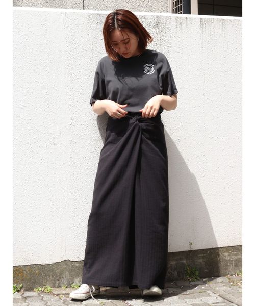 Ungrid(アングリッド)の「シルクネップウエストデザインスカート(スカート・レディース・ブラック/アイボリー・FREE)」の4枚目の写真