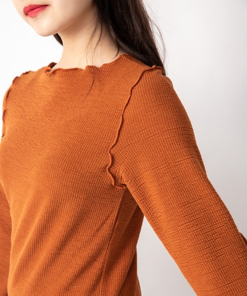 Mysa&Liina（ミーサリーナ）の「変形メローとろみトップス（Tシャツ/カットソー・レディース・ブラック/アイボリー/オレンジ・M）」の18枚目の写真