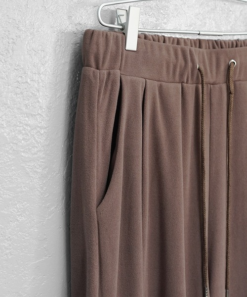 MinoriTY（マイノリティ）の「【MinoriTY】もちもち素材ワイドシルエットイージーパンツ ワイドパンツ 無地 メンズ（スウェットパンツ・メンズ・ブラウン/モカ/ブラック/グレー/ブラウン系1/ブルー系1/ブラック系1・L/M/S）」の19枚目の写真