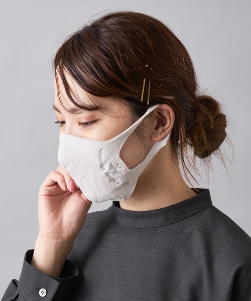 PUAL CE CIN(ピュアルセシン)の「JAPAN MADEシームレス和紙マスク刺繍ver(マスク・レディース・オフホワイト/グレー/ベージュ/パープル・FREE)」の7枚目の写真