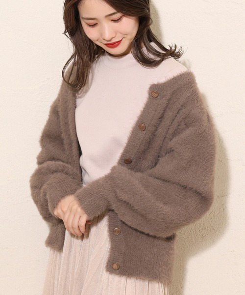 one after another NICE CLAUP（ワンアフターアナザーナイスクラップ）の「カラ―フェザーカーディガン（ニット/セーター・レディース・アイボリー/ブラック/ブルーグレー/ブラウン/グリーン/ピンク/オレンジ/ラベンダー・FREE）」の4枚目の写真