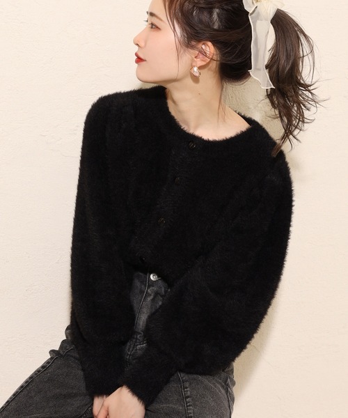 one after another NICE CLAUP（ワンアフターアナザーナイスクラップ）の「カラ―フェザーカーディガン（ニット/セーター・レディース・アイボリー/ブラック/ブルーグレー/ブラウン/グリーン/ピンク/オレンジ/ラベンダー・FREE）」の2枚目の写真