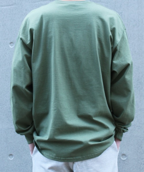 GILDAN（ギルダン）の「【GILDAN】ギルダン  6oz ウルトラコットン ロングスリーブ ビッグシルエット 無地 ロンT T2400（Tシャツ/カットソー・メンズ・オレンジ/ホワイト/グレー/グリーン/ブラック/ベージュ/モスグリーン・L/XL/M/XXL）」の8枚目の写真