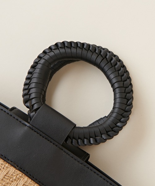 natural couture(ナチュラルクチュール)の「かがりハンドルバケツバッグ(ハンドバッグ・レディース・ブラック/ブラウン・FREE)」の4枚目の写真