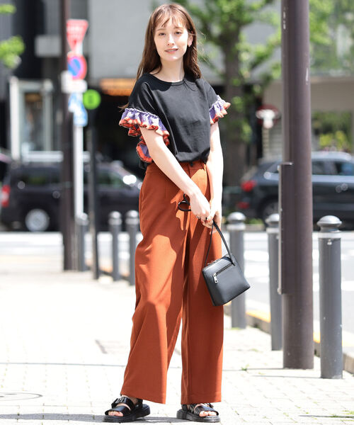 Ray BEAMS(レイビームス)の「Ray BEAMS / ワイド ストレート パンツ(スラックス・レディース・ベージュ/ブラウン系その他5・1/0)」の14枚目の写真