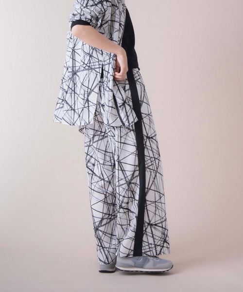 La SRIC（ラスリック）の「La SRIC / スラッシュ柄イージーパンツ 【セットアップ可】（その他パンツ・レディース・ブラック/オフホワイト・38）」の19枚目の写真