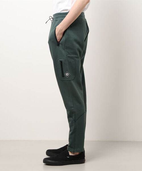 PIPING HOT FUTURE（パイピングホットフューチャー）の「SEAMED CARGO PANT（スウェットパンツ・メンズ・グリーン・S/M/L/XL）」の2枚目の写真