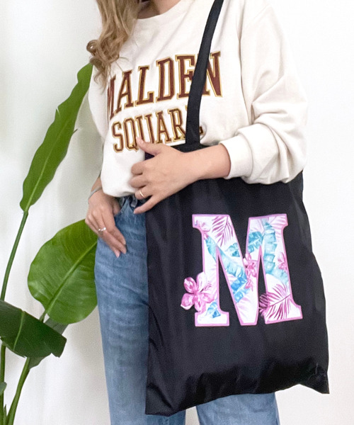 Jessica Miyuki(ジェシカミユキ)の「Jessica Miyuki/ジェシカミユキ イニシャルエコバッグ 2221S31286-003(エコバッグ/サブバッグ・レディース・チャコールグレー/ブラック/パープル/ネイビー/カーキ/ピンク/ブルー/ベビーピンク・FREE)」の1枚目の写真
