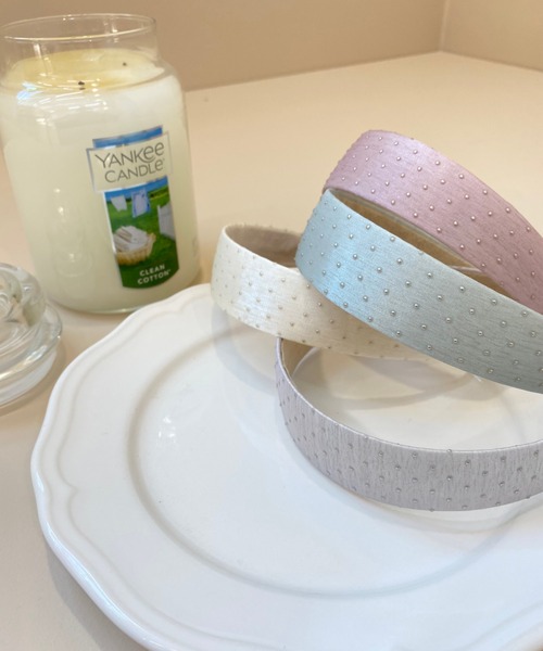 by muni:r(バイ ムニール)の「パステルカラードットポイントヘアバンド(カチューシャ・レディース・グレー/ピンク/アイボリー/ミント・ONE SIZE)」の4枚目の写真