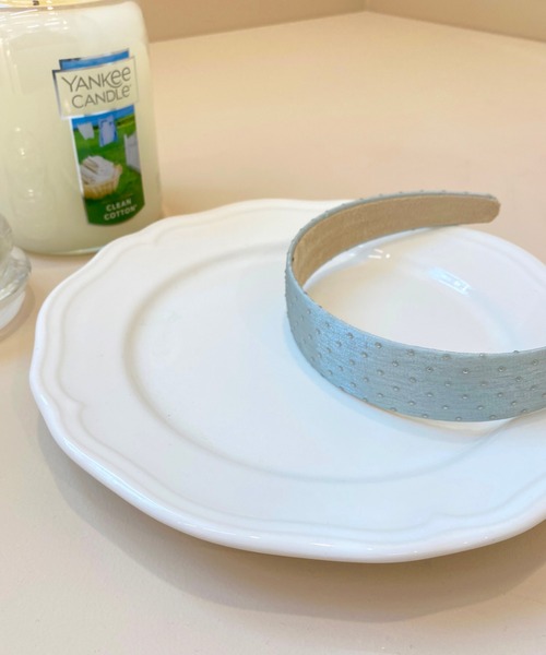 by muni:r(バイ ムニール)の「パステルカラードットポイントヘアバンド(カチューシャ・レディース・グレー/ピンク/アイボリー/ミント・ONE SIZE)」の7枚目の写真