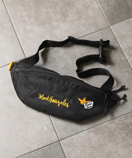 Mark Gonzales（マーク・ゴンザレス）の「【MARK GONZALES/マークゴンザレス】CORPUS TOKYO別注 ボディバッグ（ボディバッグ/ウエストポーチ・メンズ・ブラック×ホワイト/ブラック×レッド/ブラック×イエロー・FREE）」の3枚目の写真