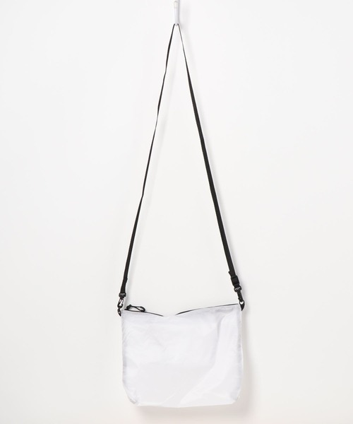 United Athle（ユナイテッドアスレ）の「United Athle/超軽量 ライトナイロン 2WAY サコッシュ（ショルダーバッグ・メンズ・ホワイト/ブラック・FREE）」の13枚目の写真