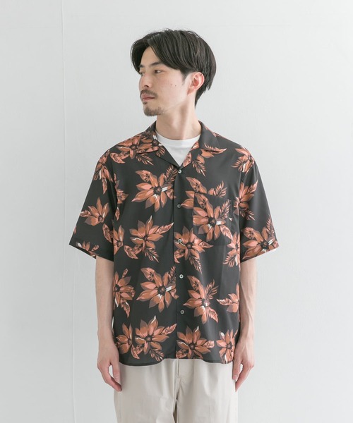 URBAN RESEARCH（アーバンリサーチ）の「パターンオープンカラーショートスリーブシャツ（シャツ/ブラウス・メンズ・グレー系その他/ブルー系その他/レッド系その他・MEDIUM/LARGE）」の5枚目の写真