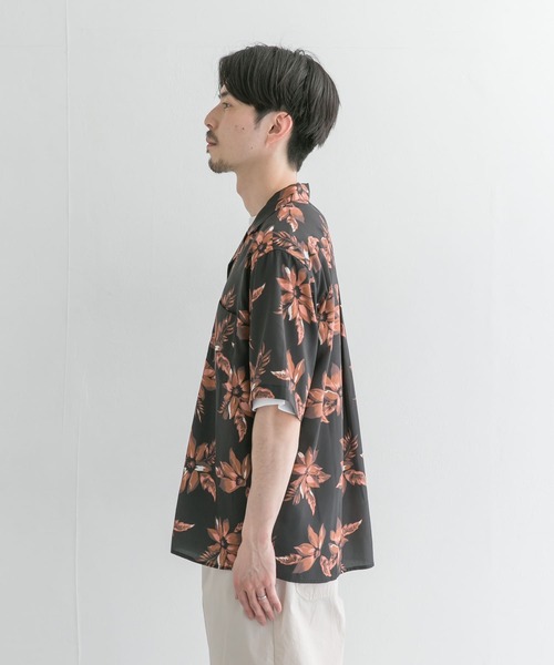 URBAN RESEARCH（アーバンリサーチ）の「パターンオープンカラーショートスリーブシャツ（シャツ/ブラウス・メンズ・グレー系その他/ブルー系その他/レッド系その他・MEDIUM/LARGE）」の19枚目の写真