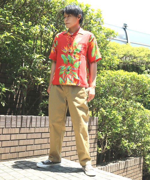 Grand PARK（グランドパーク）の「HILOHATTIバードオブパラダイスアロハシャツ（シャツ/ブラウス・メンズ・ホワイト/レッド・SMALL/X-SMALL）」の2枚目の写真