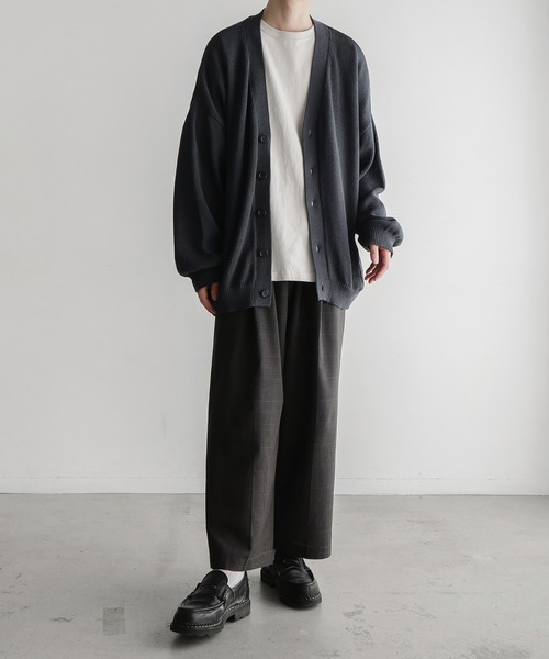 remer(リメール)の「loose basic cardigan/ルーズベーシックカーディガン(カーディガン/ボレロ・メンズ・ブラック/ダークブルー/グレイッシュベージュ・SMALL/MEDIUM/LARGE)」の18枚目の写真