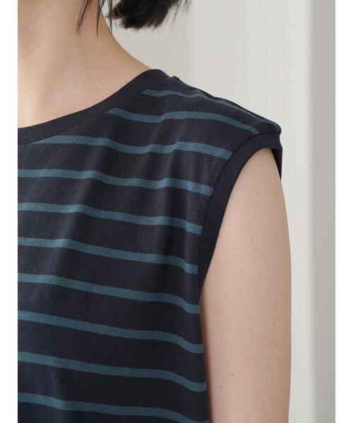 AMERICAN HOLIC（アメリカンホリック）の「裾ラウンドノースリーブカットプルオーバー（Tシャツ/カットソー・レディース・ブラック/グレイッシュベージュ/ブルー系その他2/その他7・L/S/M）」の16枚目の写真