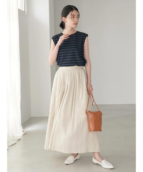 AMERICAN HOLIC（アメリカンホリック）の「裾ラウンドノースリーブカットプルオーバー（Tシャツ/カットソー・レディース・ブラック/グレイッシュベージュ/ブルー系その他2/その他7・L/S/M）」の19枚目の写真