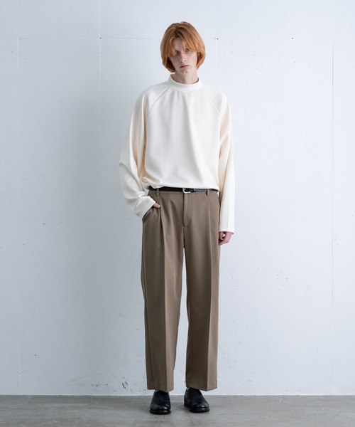 ln fortis（ロンフォルティス）の「ln fortis - 2wayスリーブモックネックTシャツ（Tシャツ/カットソー・メンズ・ホワイト/ブラック・SMALL/MEDIUM）」の18枚目の写真