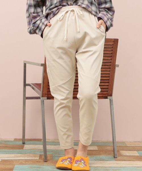 チチカカ（チチカカ）の「吸汗速乾軽量ジャ－ジーパンツ（その他パンツ・レディース・ブラック/ベージュ・FREE）」の17枚目の写真