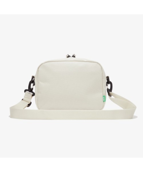 THE NORTH FACE（ザノースフェイス）の「THE NORTH FACE ザ・ノースフェイス / ハーフドームロゴ 横型 ミニショルダーバッグ WL LOGO CROSS BAG S（ショルダーバッグ・メンズ・ブラック/アイボリー・FREE）」の7枚目の写真