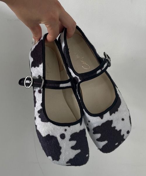 AS KNOW AS PINKY（アズノゥアズピンキー）の「オブリークトゥパンプス（パンプス・レディース・ブラック/ゼブラ/アニマル・M/L）」の3枚目の写真