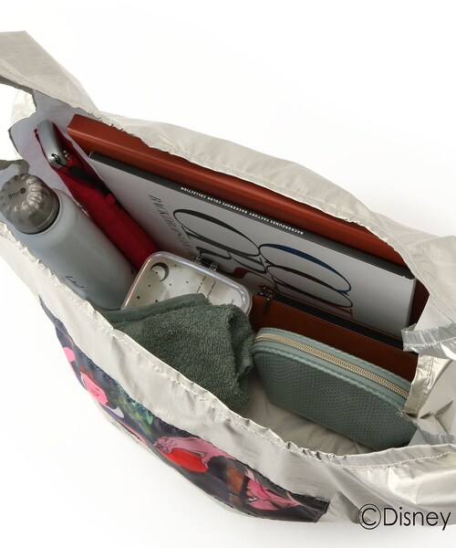 SOUP（スープ）の「◆ディズニー プリンセス ヴィランズ/メタリックマルシェバッグ（トートバッグ・レディース・サックスブルー/ブラック/シルバー/ゴールド・00）」の10枚目の写真