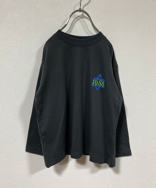 Life Support Products（ライフサポートプロダクツ）の「ヴィンテージプリントロンT（80～150cm）（Tシャツ/カットソー・キッズ・レッド/オフホワイト/キャメル/ライトピンク/チャコール・90/100/110/120/80/130/95/140/150）」の2枚目の写真