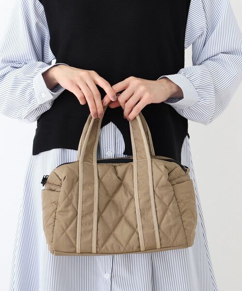 SHOO・LA・RUE(シューラルー)の「◆キルティング2WAYボストン(ボストンバッグ・レディース・ブラック/カーキ/ベージュ/ベージュ系その他2・00)」の5枚目の写真