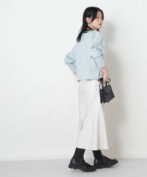 NATURAL BEAUTY BASIC（ナチュラルビューティーベーシック）の「ダンボールプルオーバー（Tシャツ/カットソー・レディース・ベージュ/オフホワイト/ブルー・MEDIUM）」の21枚目の写真