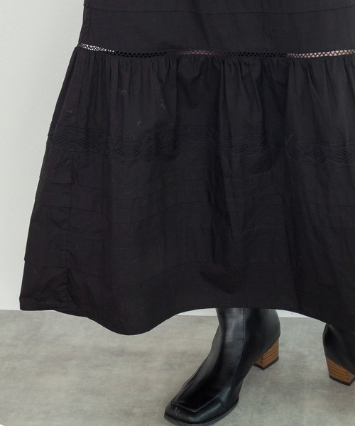 w closet（ダブルクローゼット）の「タック&レースティアードスカート（スカート・レディース・オフホワイト/ブラック・FREE）」の14枚目の写真