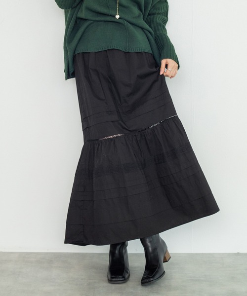 w closet（ダブルクローゼット）の「タック&レースティアードスカート（スカート・レディース・オフホワイト/ブラック・FREE）」の16枚目の写真