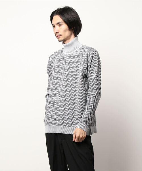 NICOLE CLUB FOR MEN（ニコルクラブフォーメン）の「【21年モデル】ヘリンボン柄タートルネックニット（ニット/セーター・メンズ・ボルドー/ダークブラウン/ブラック系その他/ブラック/オフホワイト/ホワイト×ブラック・LARGE/MEDIUM/X-LARGE）」の19枚目の写真
