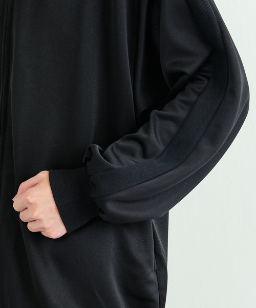 Lui's（ルイス）の「ボリュームジャージトラックジャケット（ブルゾン・メンズ・ブラック/グリーン・FREE）」の15枚目の写真