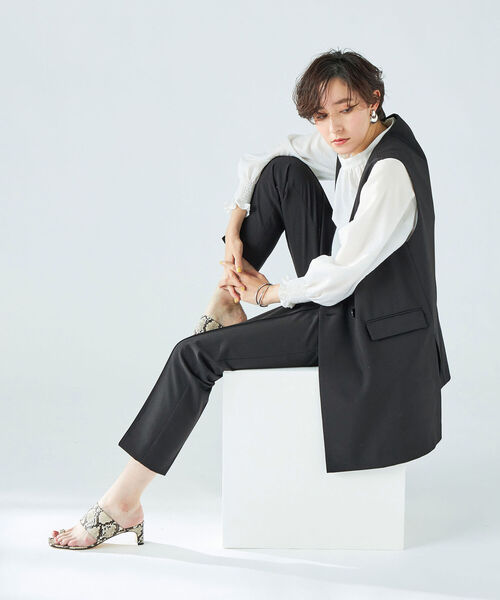 NOLLEY’S Sophi（ノーリーズソフィ）の「梳毛調合繊スリットジレ（ベスト・レディース・ブラック/ベージュ・38）」の6枚目の写真