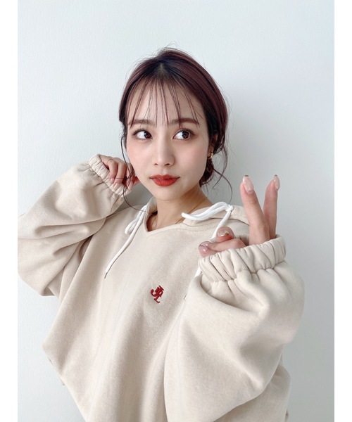 JUMELLE（ジュメロ）の「JMLロゴ刺繍フーディ（スウェット・レディース・ホワイト/ベージュ・FREE）」の14枚目の写真