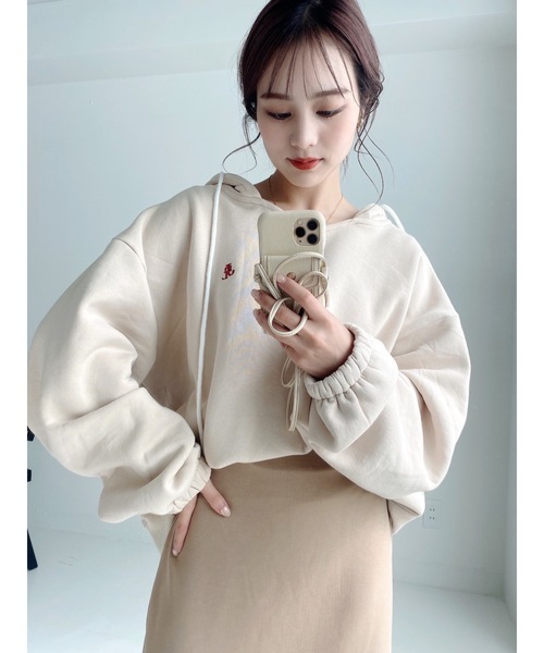 JUMELLE（ジュメロ）の「JMLロゴ刺繍フーディ（スウェット・レディース・ホワイト/ベージュ・FREE）」の8枚目の写真