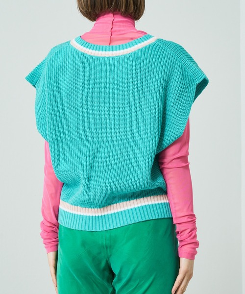 Lui's(ルイス)の「ラインニットベスト(ベスト・レディース・ホワイト/スカイブルー/ブラック・FREE)」の11枚目の写真