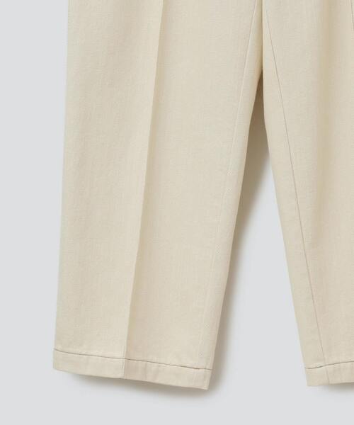 CONVERSE TOKYO（コンバーストウキョウ）の「デニムスラックスパンツ（デニムパンツ・メンズ・オフホワイト/インディゴブルー・LARGE/MEDIUM）」の16枚目の写真