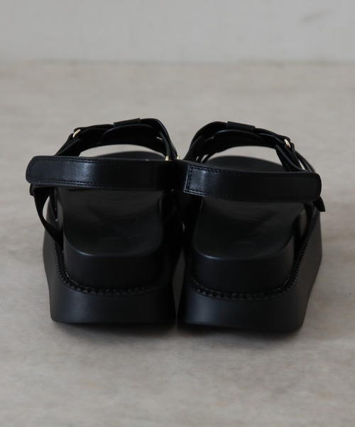 Cheek（チーク）の「ボリュームソールグルカサンダル（サンダル・レディース・ブラック/アイボリー・SMALL/MEDIUM/LARGE）」の15枚目の写真