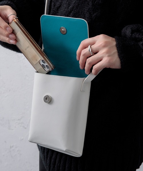 Adoon plain（アドーンプレーン）の「【Adoon plain】ショルダーバッグ（ショルダーバッグ・メンズ・ホワイト/ブラック/グレー・FREE）」の10枚目の写真