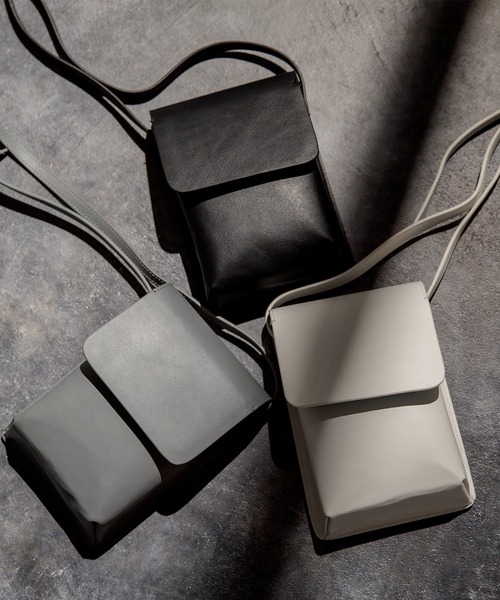 Adoon plain（アドーンプレーン）の「【Adoon plain】ショルダーバッグ（ショルダーバッグ・メンズ・ホワイト/ブラック/グレー・FREE）」の8枚目の写真