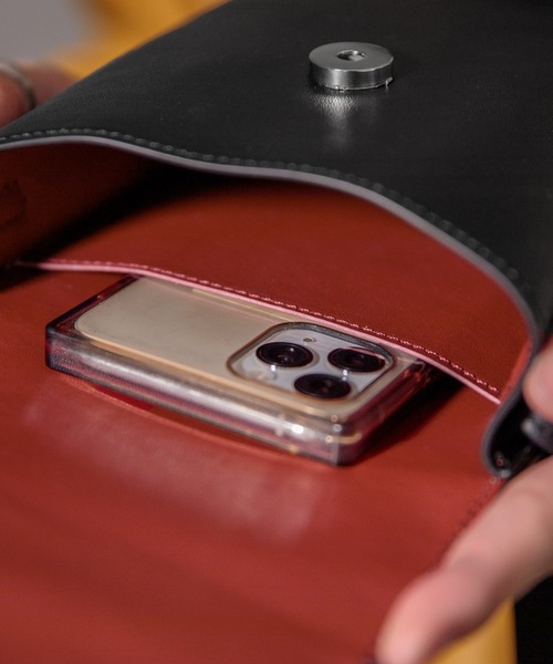 Adoon plain（アドーンプレーン）の「【Adoon plain】ショルダーバッグ（ショルダーバッグ・メンズ・ホワイト/ブラック/グレー・FREE）」の22枚目の写真