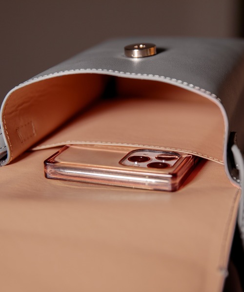 Adoon plain（アドーンプレーン）の「【Adoon plain】ショルダーバッグ（ショルダーバッグ・メンズ・ホワイト/ブラック/グレー・FREE）」の6枚目の写真